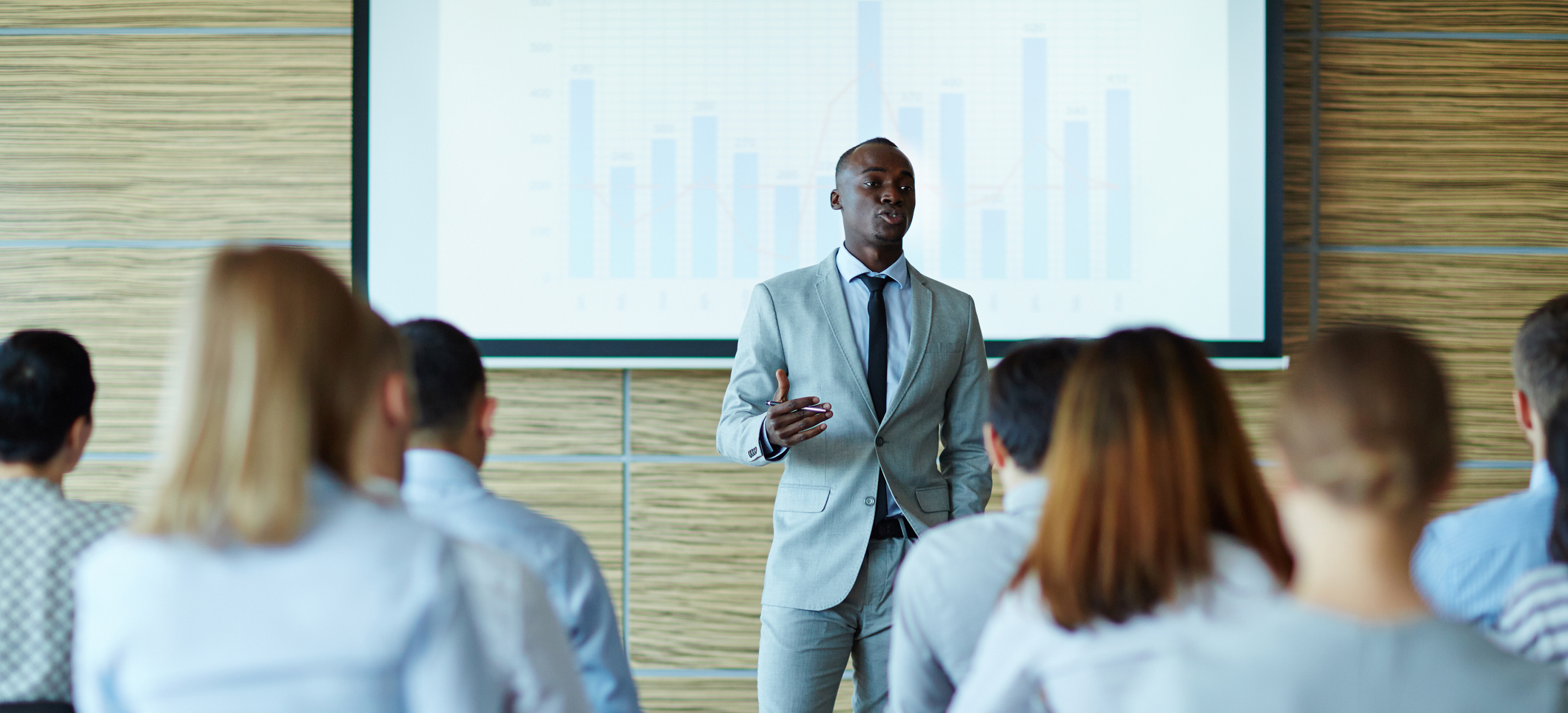 Fractional Executives Enjoy Multiple Income Streams with Portfolio Careers Blog header image